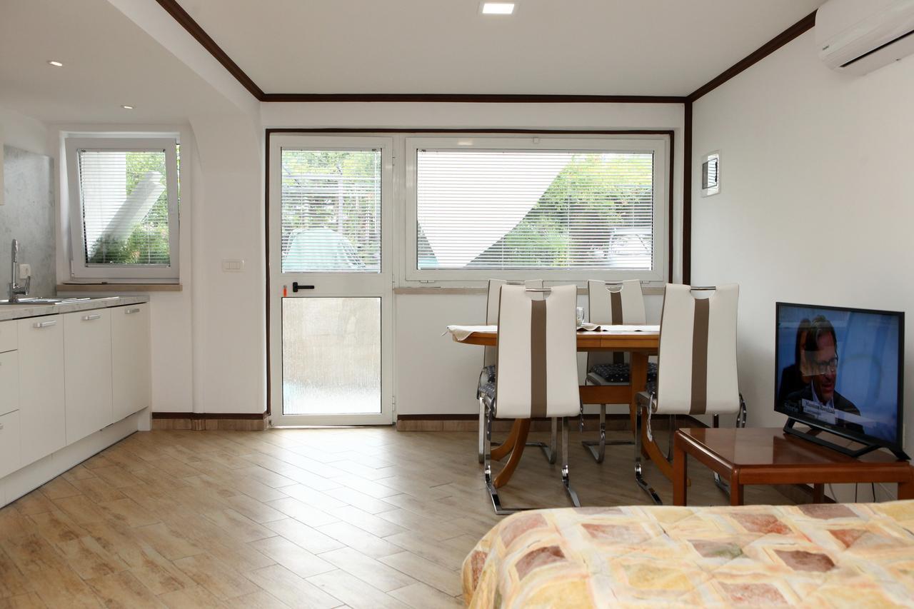 Apartments Nadia Portoroz Nk מראה חיצוני תמונה