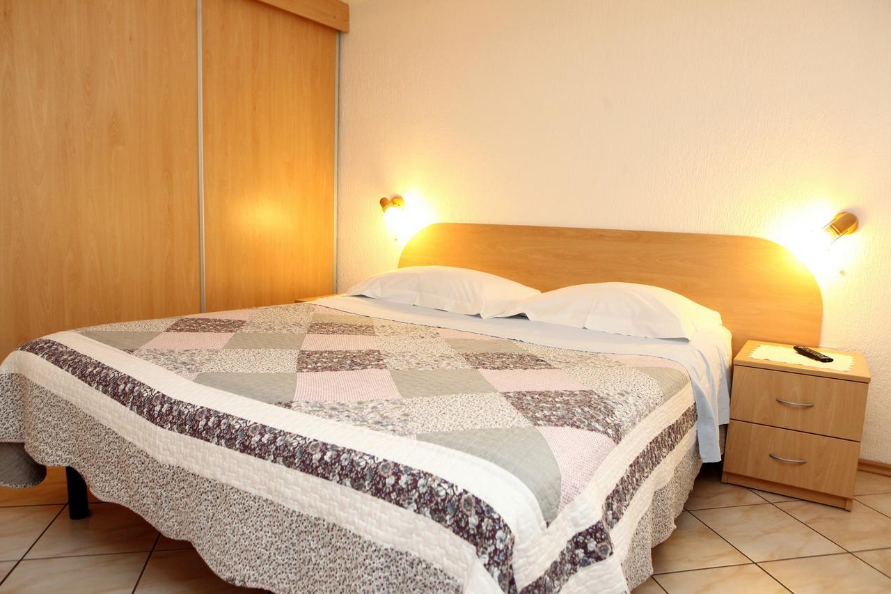 Apartments Nadia Portoroz Nk מראה חיצוני תמונה